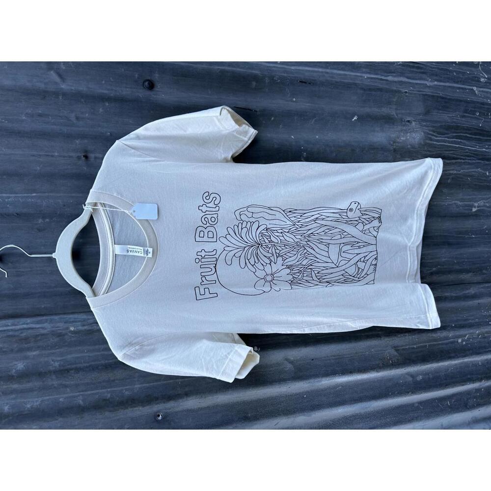 Fruit Bats Graphic T-Shirt XS
